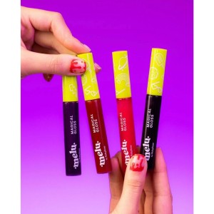 Gloss Magical Melu Witch Kiss Ruby Rose